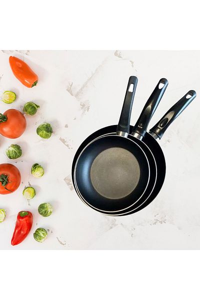 ENASHOP 3-Piece Pan Set 16Cm-20Cm-24Cm Non-Stick Surface Heat Resistant Stylish and Practical