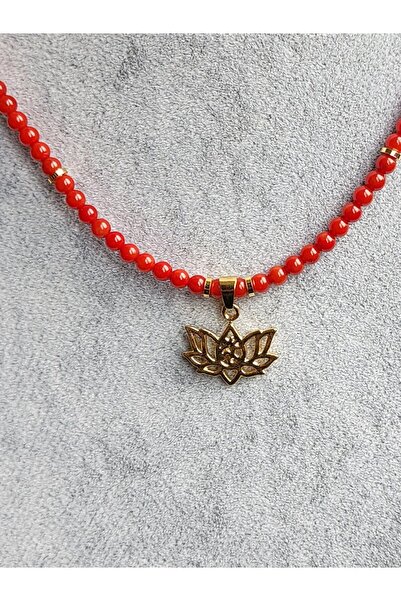 AYDOTA Gerçek Mercan Taşlı Altın Kaplama Lotus Çiçeği Motifli Kolye