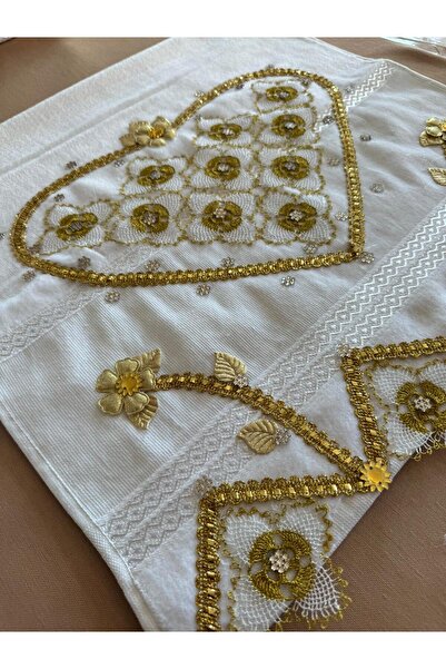 Dantelux Ручна робота рушник з вишивкою у вигляді серця