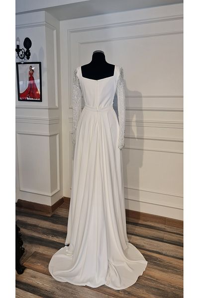 makbuleofficial White Lace Detailed, Pearl Embroidered, Promise Engagement Wedding Dress
