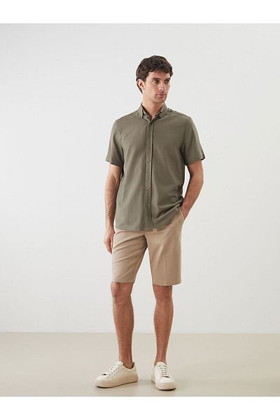 LC Waikiki Ανδρικό πουκάμισο Gabardine με κοντό μανίκι
