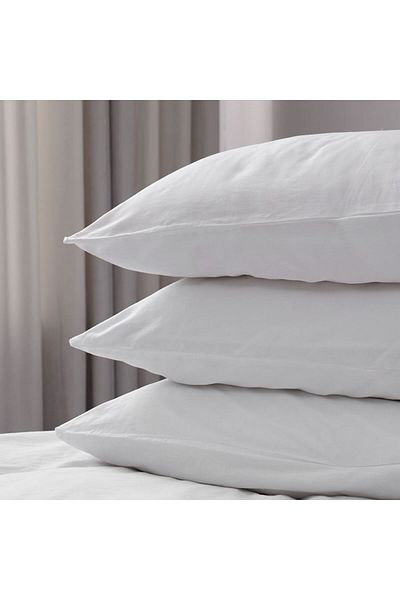 happynest Soft Pillow, 50x70 Cm, With 30% Goose Down, Oeko Tex Cotton Cover, White