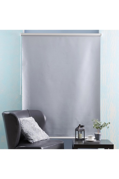 Delta Blackout Roller Blind - 120x210 cm