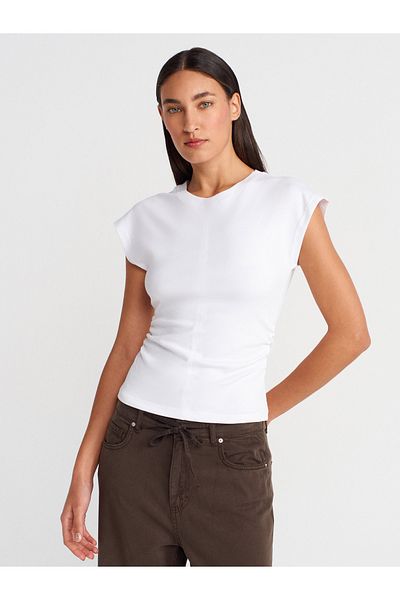Dilvin 31875 Stitch Detailed T-Shirt-White