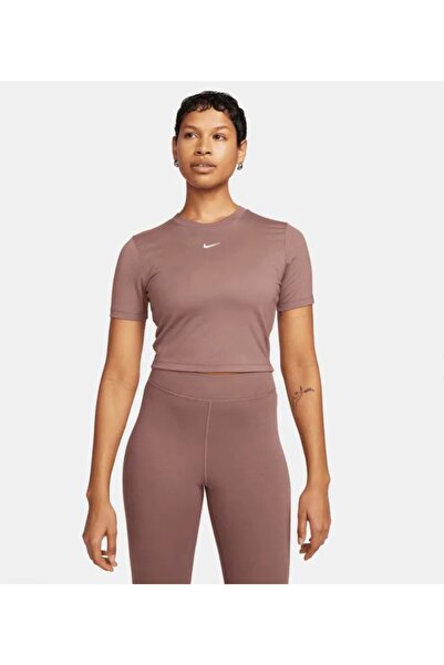 Nike NİKE SPORTSWEAR ESSENTİAL KADIN MÜRDÜM CROP T-SHİRT