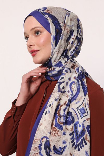 LuvenSara Patterned Silk Shawl
