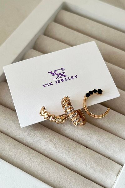 TAKIŞTIR مجموعة أقراط YSX مكونة من 3 قطع مع تفاصيل حجرية ذهبية اللون