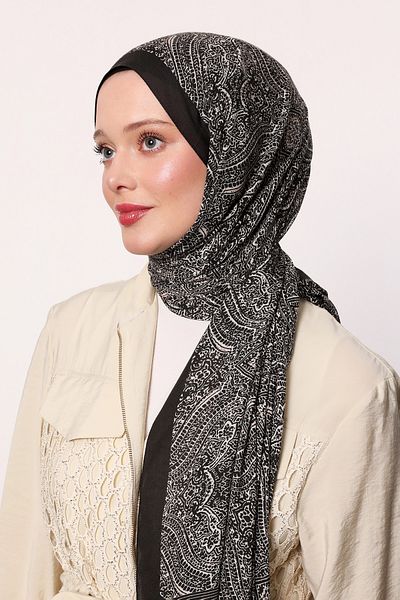 LuvenSara Patterned Silk Shawl