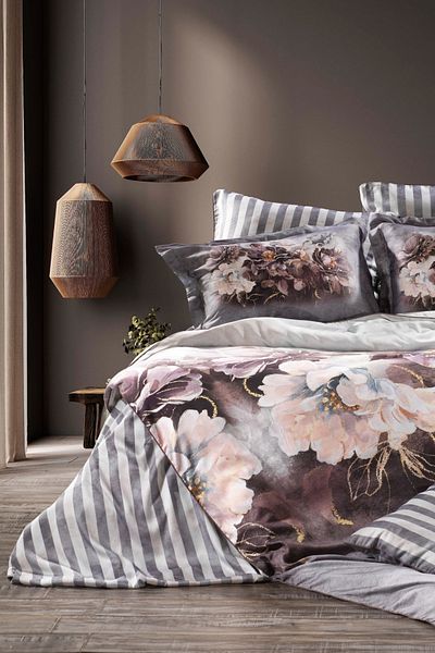 ZEBRA CASA Tiber 7 Piece Double Silk Duvet Cover Set