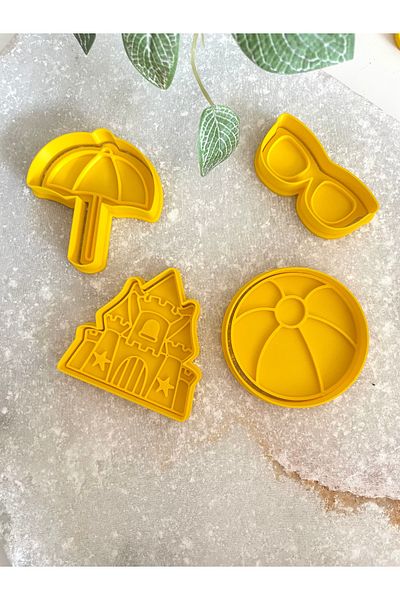 By Selen Suyolcu Summer Cookie Stamp and Cutter - Set of 4