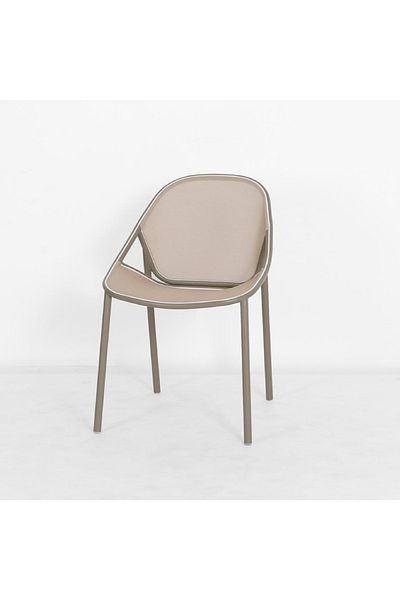 rexa Single chair with mesh seat and iron legs