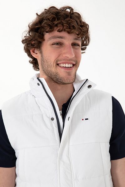 U.S. Polo Assn. Men's White Vest 50299412-Vr013