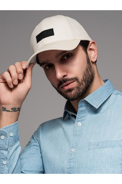 OMBRE Herren-Baseballkappe mit Schirm und rechteckigem Patch - creme V2 OM-ACCS-0104