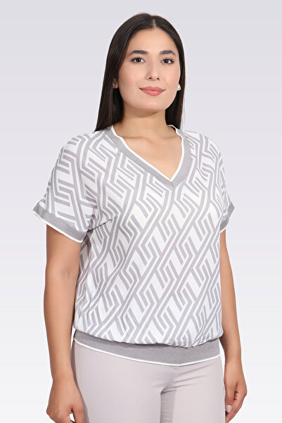 TOLGA SARAÇOĞLU 10389 ΜΠΛΟΥΖΑ ΜΕ ΣΧΕΔΙΟ ΜΕ ΛΕΠΤΟΜΕΡΗ ΛΕΠΤΟΜΕΡΗΣΙΑ ΣΤΡΙΓΓΙΑΣ ΓΚΡΙ ΡΙΓΕΣ