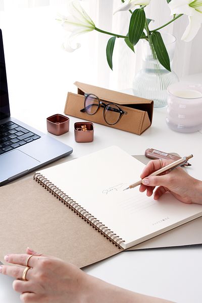 PAPERORA A4 Kraft Cardboard Cover 70 Sheets 110 Gram Checkered Notepad