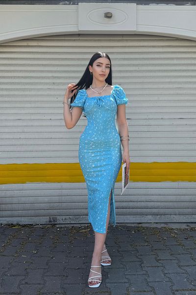 New Now ROCHIE CU MANE MICA CU FLORI MICA