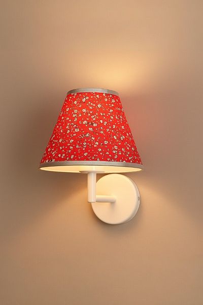 oceanpoint Red Flower Patterned Fabric Wall Sconce, White Metal Body, Decorative Night Light, 20X15 cm