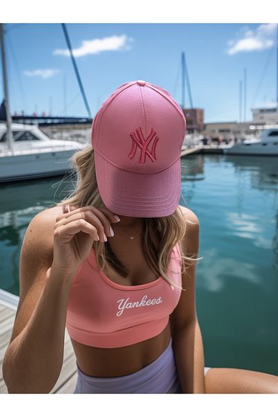 LAGRANZE Embroidered Women's Hat