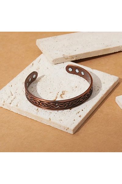 Renkada Men's Vintage Inspired Adjustable Magnetic Bronze Bracelet - Fashionable Open Design, Retro Style