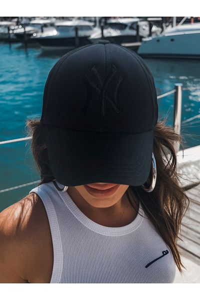 LAGRANZE Embroidered Women's Hat
