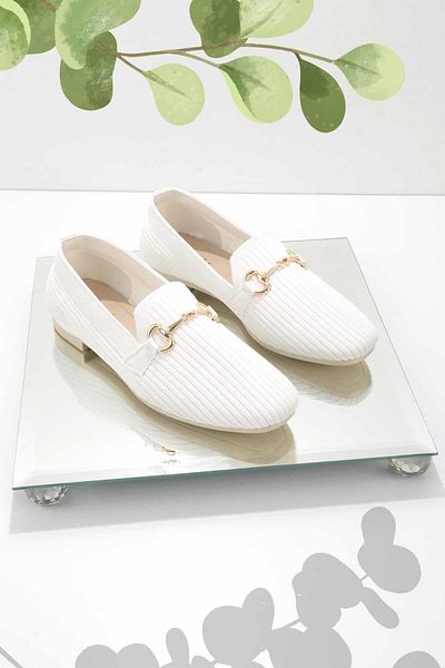 Bambi Λευκά Γυναικεία Παπούτσια Loafer Κ 01320302082