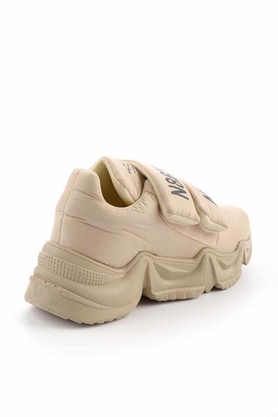 Bambi Bej Kadın Sneaker K01969235167