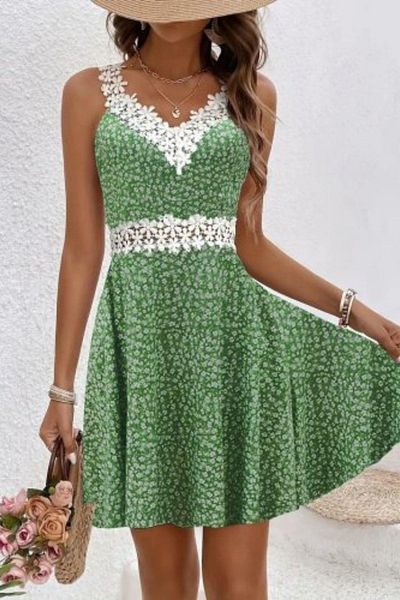 Mossta Strappy Floral Patterned Dress with Lace Detail - Green