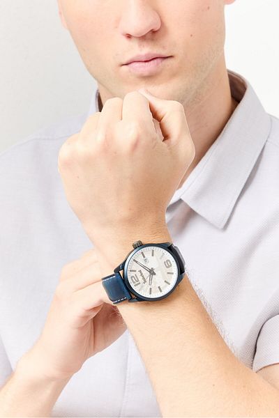 Timberland Men TBL15029JLBL/01 Leather Analog Watch 46 mm, Navy