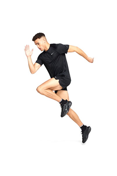 Nike Ανδρικό μπλουζάκι μαύρο M Nk Dfadv Stride Ss Hv5203-010