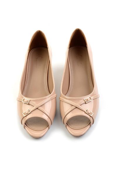 Bambi Beige Women's Classic Heeled Shoes K01213242408
