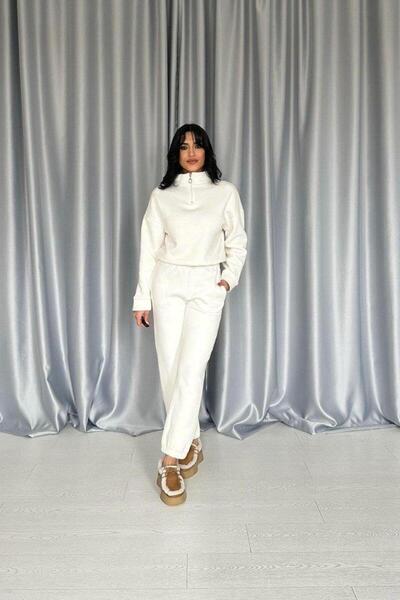 Modayakamoz White Three Thread Tracksuit Set