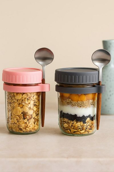 Anadolu Saray 350ml Glass Oatmeal Cup |   Portable Breakfast Yogurt Salad Cereal Jar with Lid and Spoon