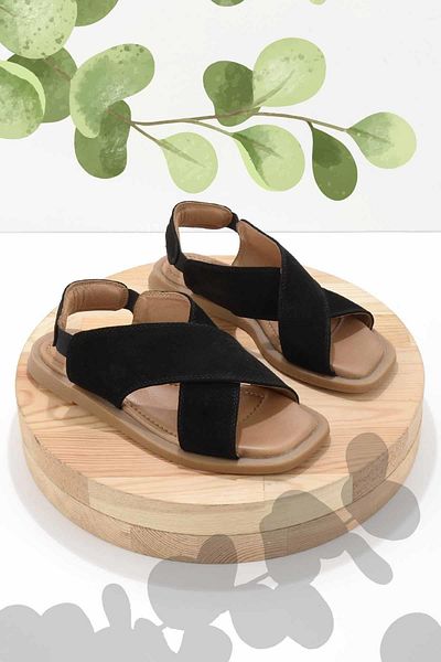Bambi Black Leather Women's Sandals K05359031502