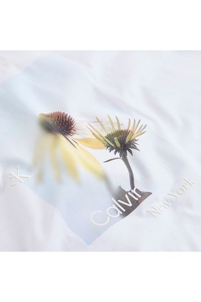 Calvin Klein Women Brilliant White Flower Graphic Relaxed Fit T-Shirt
