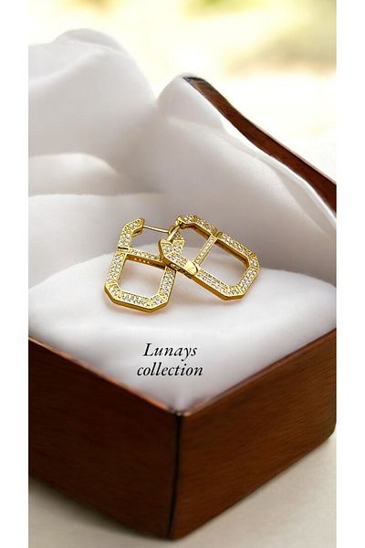 Lunays Jevelry Victorian Model Women's Gold Color Earrings
