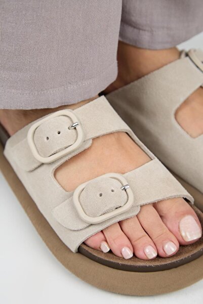 Manijero (Lavanda 2) Women's Genuine Leather Double Buckle Beige Slippers