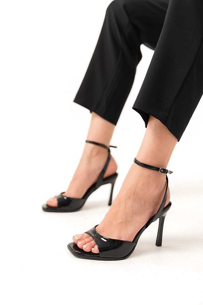Lolita Love Shoes Mady Metallic Black Patent Leather Ankle Strap High Heeled Shoes