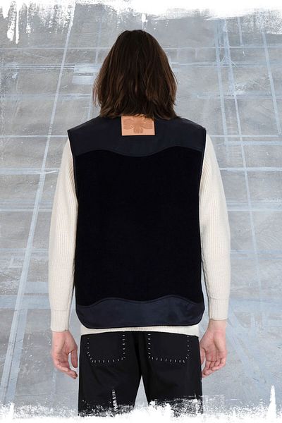 ISNURH BARRIER VEST - ISNURH - BLACK, L