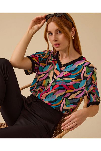 SEÇİL V-Neck Patterned T-Shirt