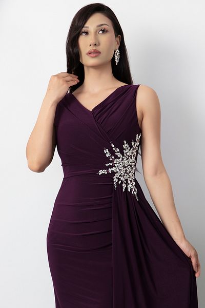 PULLIMM Beli Rhinestone Slit Short Evening Dress 13464