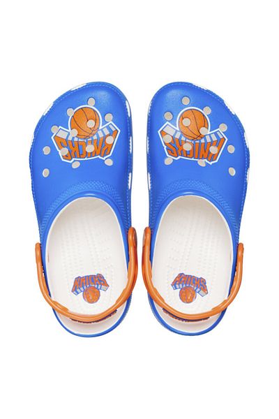 Crocs Clogs Classic Nba New York Knicks Clog 41-42 Eu - M8/w10 Us Alb - White