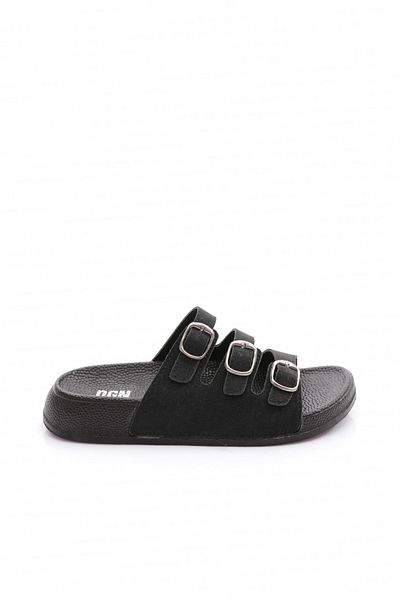 DGN 20061-004 Women's Slippers
