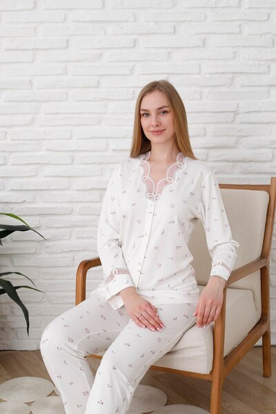 Espuar 779 Kadın Dantel Detaylı Önden Düğmeli Uzun Kollu Pijama Takımı