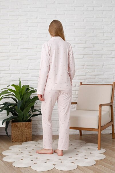 Espuar 776 Kadın Önden Düğmeli Çiçek Desenli Uzun Kollu Pijama Takımı