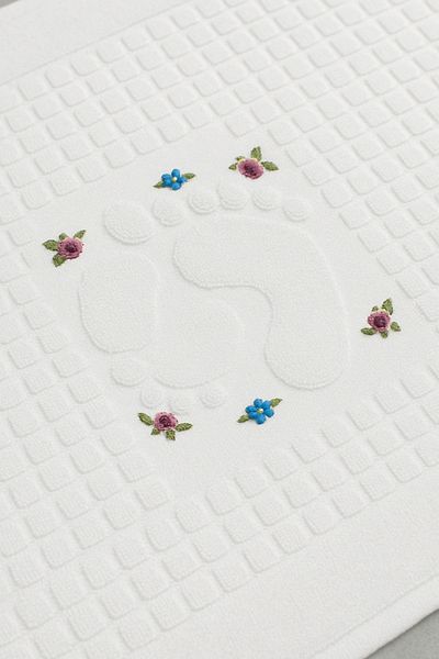 la lune home Embroidered Foot Towel