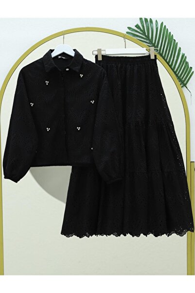 MACMODA Costum cu fustă cu detalii scoici