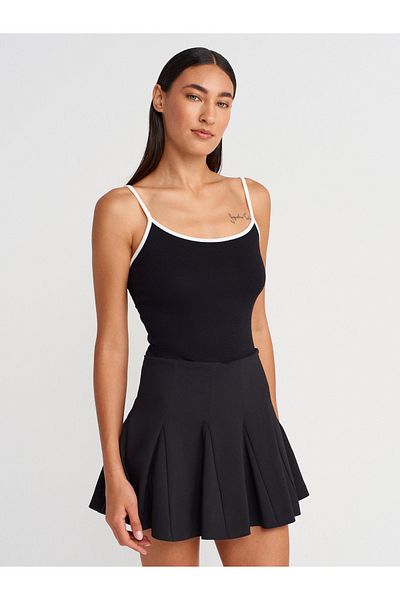 Dilvin 21128 Contrast Stripe Strap Top-Black