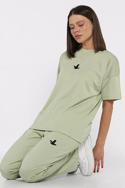 GÜLSELİ Mint Women's Embroidery Detailed Crew Neck T-Shirt Pants Double Set