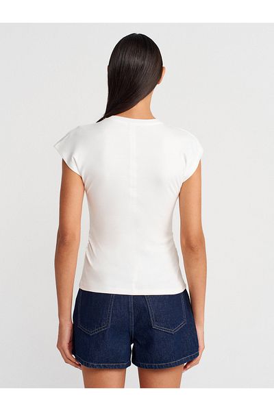 Dilvin 31875 Stitch Detailed T-Shirt-Ecru