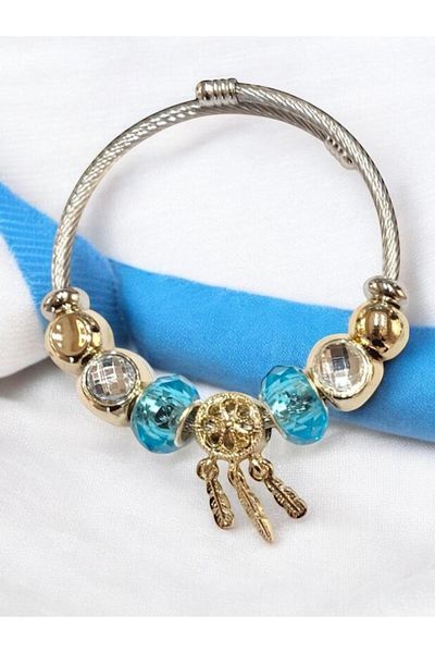 Luna Barella Blue Crystal Dreamcatcher Bracelet – Refreshing and Impressive Design